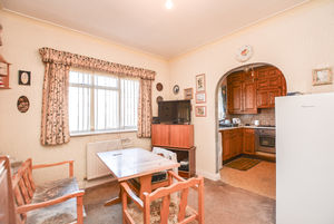 Photo 32- click for photo gallery